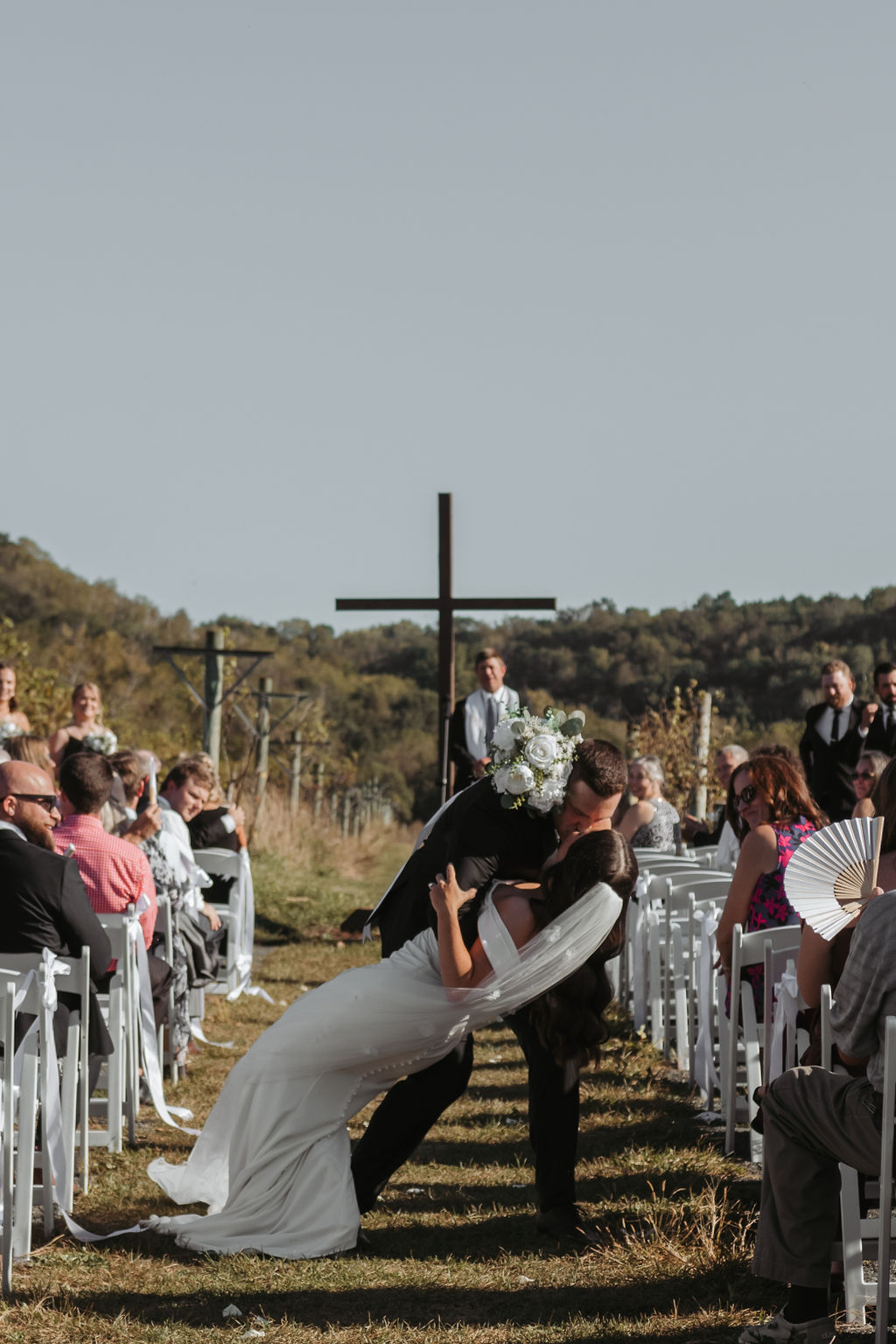 Farmhouse wedding at Willow Brooke venue in Red Wing Minnesota