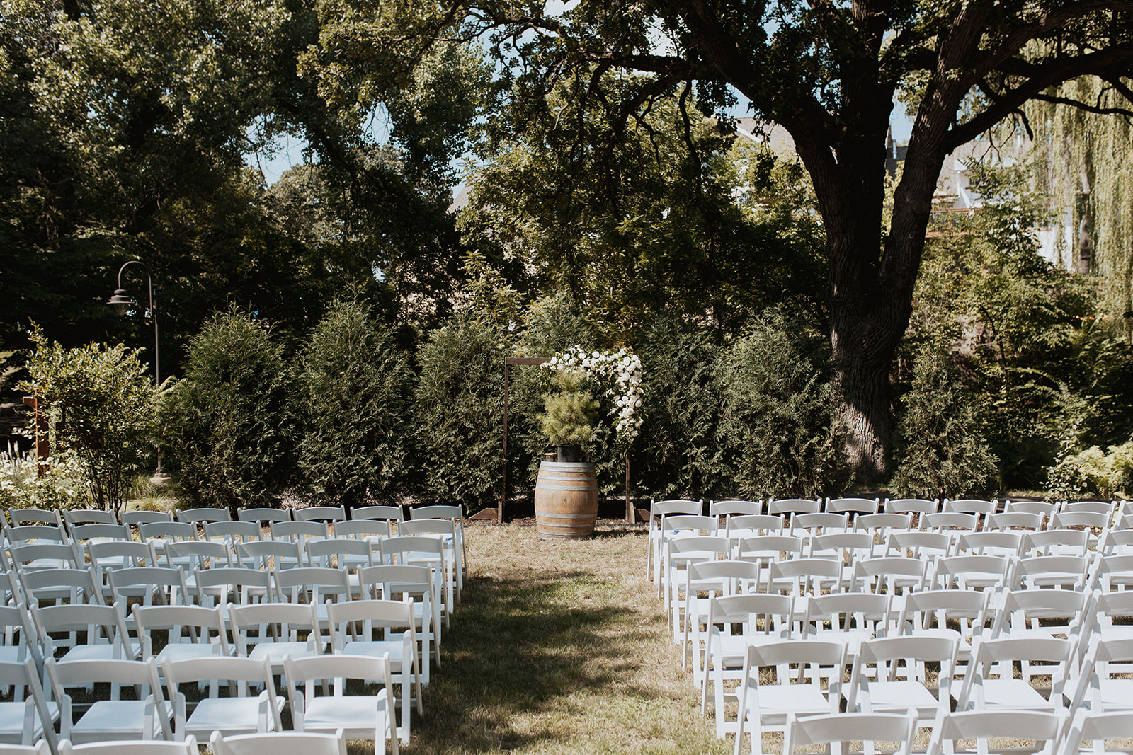 Outdoor ceremony at Chankaska Creek Ranch & Winery wedding venue